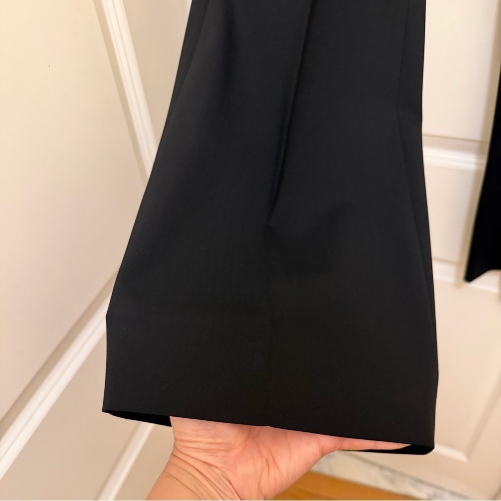Hugo Boss Classic Black Flare Pants in wool fabric - Picture 5 of 9